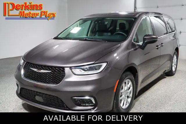 2023 Chrysler Pacifica Touring L for sale in Paducah, KY