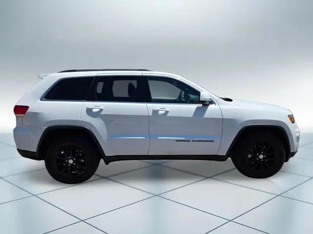 2021 Jeep Grand Cherokee Laredo X 4x4