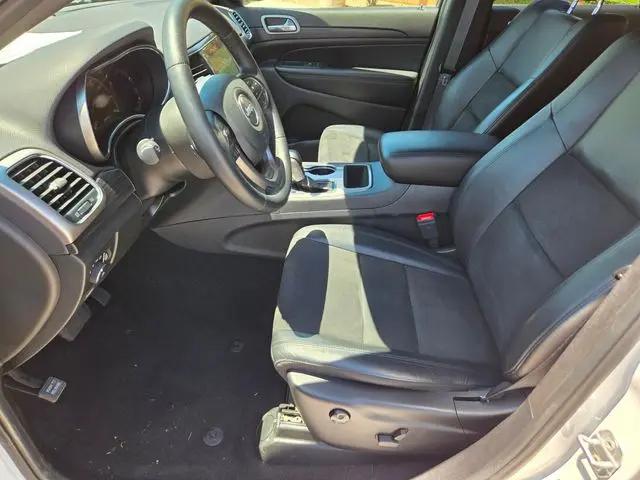 2021 Jeep Grand Cherokee Laredo X 4x4