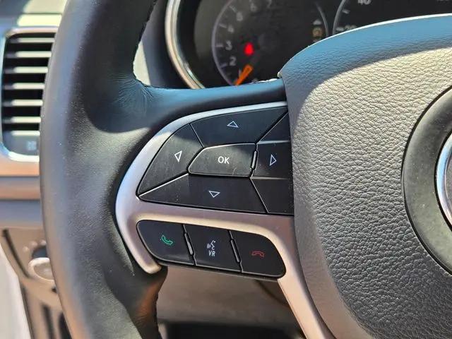 2021 Jeep Grand Cherokee Laredo X 4x4