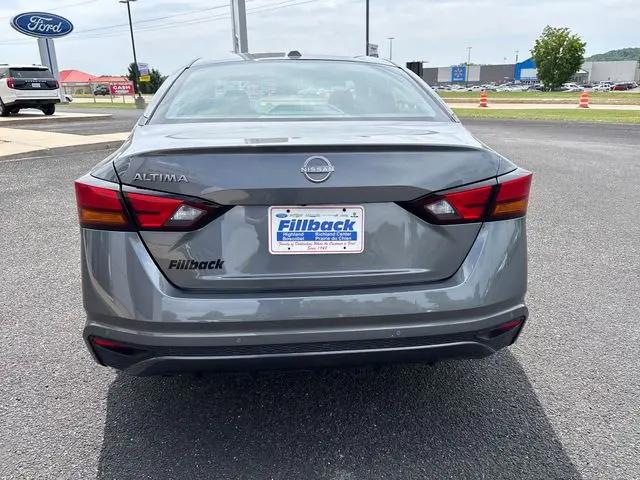 2025 Nissan Altima SV FWD