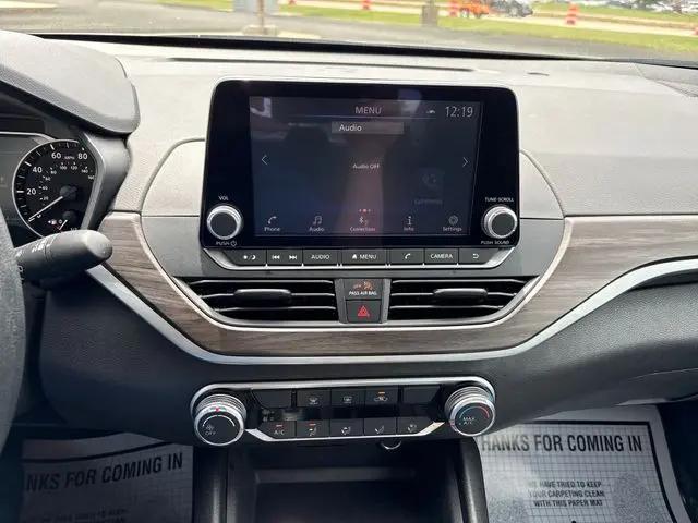 2025 Nissan Altima SV FWD