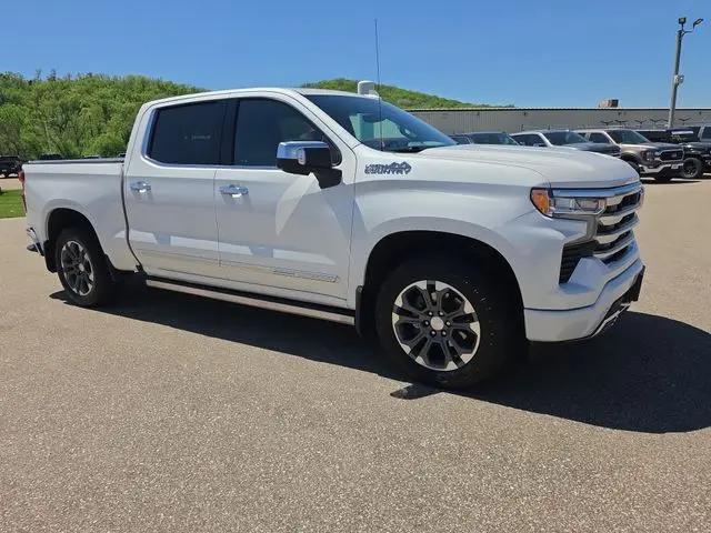 2024 Chevrolet Silverado 1500 4WD Crew Cab Short Bed High Country
