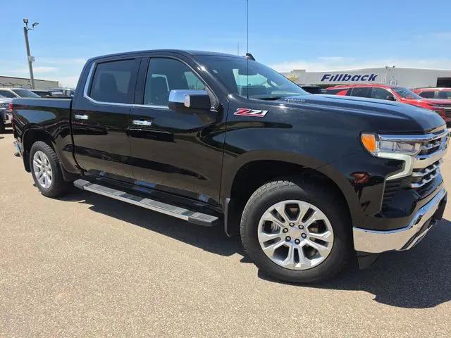 2023 Chevrolet Silverado 1500 4WD Crew Cab Short Bed LTZ