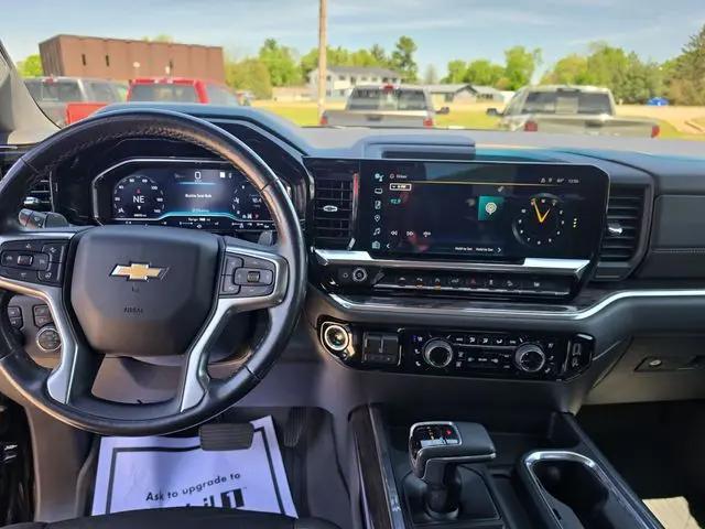 2023 Chevrolet Silverado 1500 4WD Crew Cab Short Bed LTZ