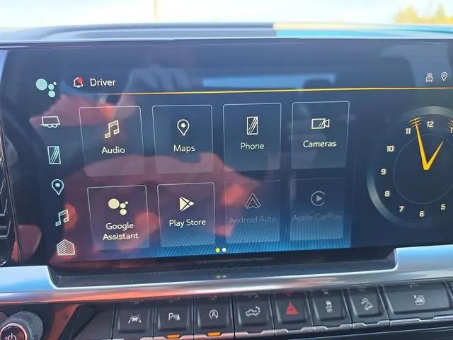 2023 Chevrolet Silverado 1500 4WD Crew Cab Short Bed LTZ