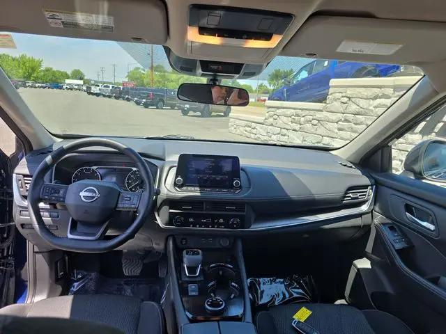 2025 Nissan Rogue SV Intelligent AWD