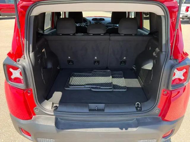 2023 Jeep Renegade Latitude 4x4