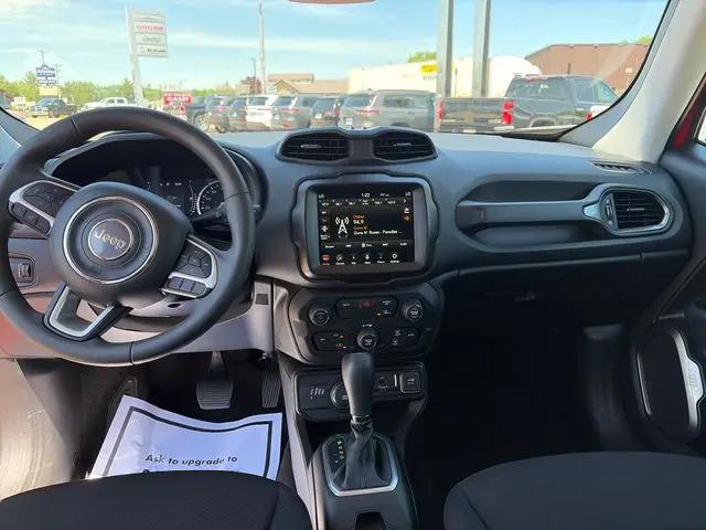 2023 Jeep Renegade Latitude 4x4