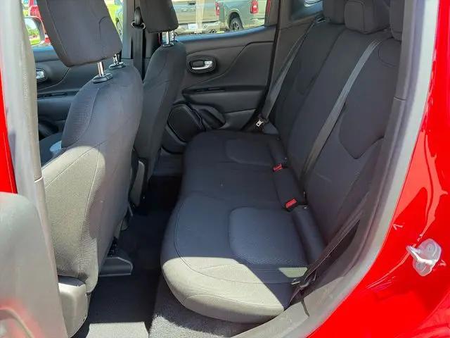 2023 Jeep Renegade Latitude 4x4