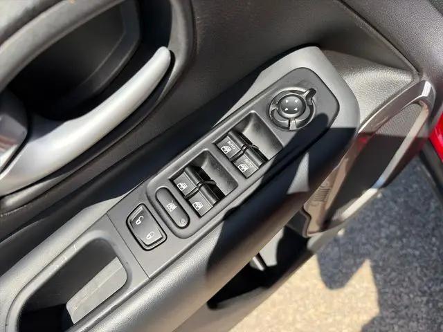 2023 Jeep Renegade Latitude 4x4
