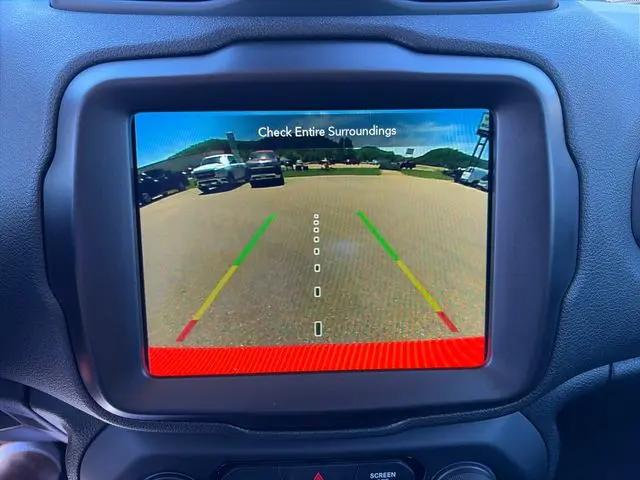 2023 Jeep Renegade Latitude 4x4