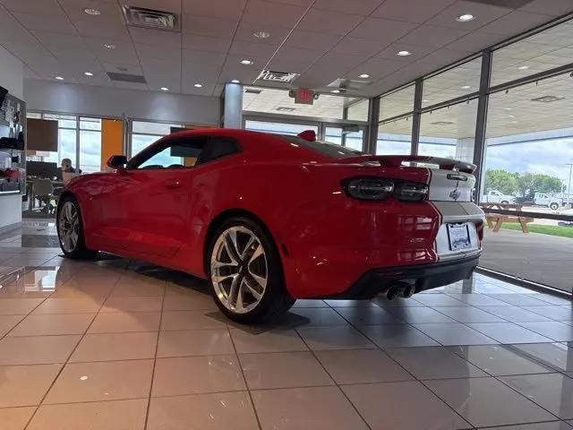 2020 Chevrolet Camaro RWD Coupe 2SS