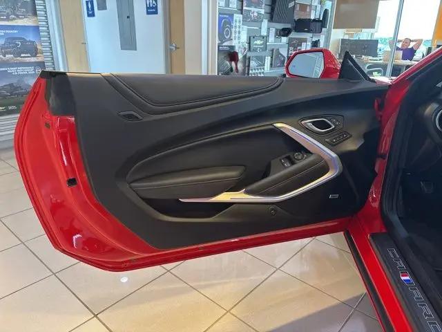 2020 Chevrolet Camaro RWD Coupe 2SS