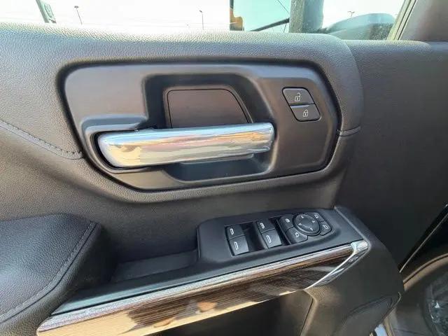 2021 Chevrolet Silverado 2500HD 4WD Crew Cab Standard Bed LT