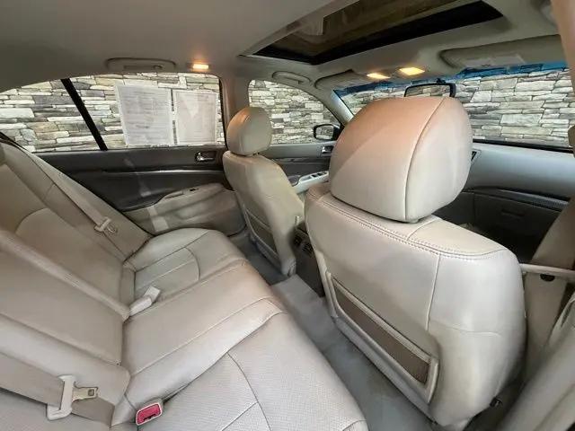 2015 INFINITI Q40 Standard
