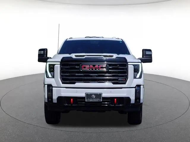 2024 GMC Sierra 2500HD 4WD Crew Cab Standard Bed AT4