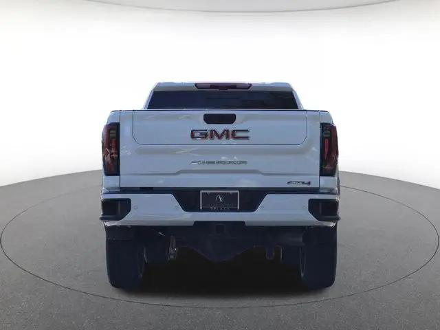 2024 GMC Sierra 2500HD 4WD Crew Cab Standard Bed AT4