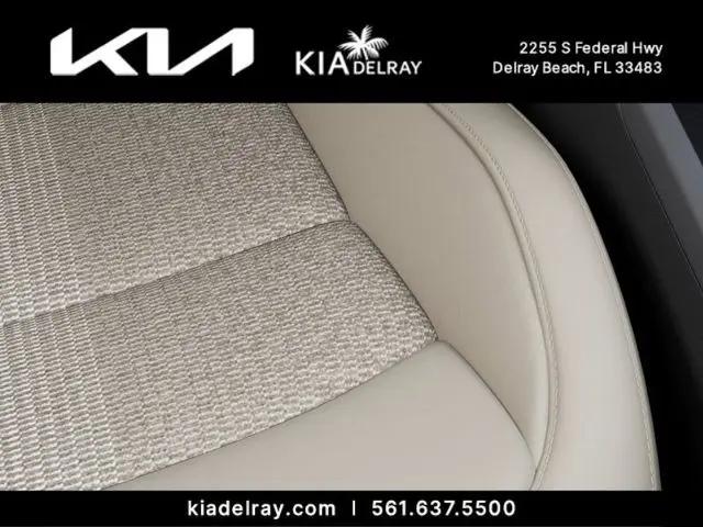 2026 Kia Niro EX