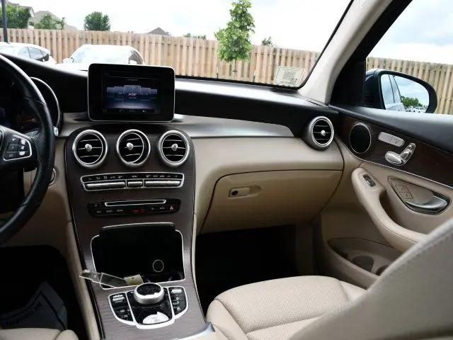 2019 Mercedes-Benz GLC 4MATIC