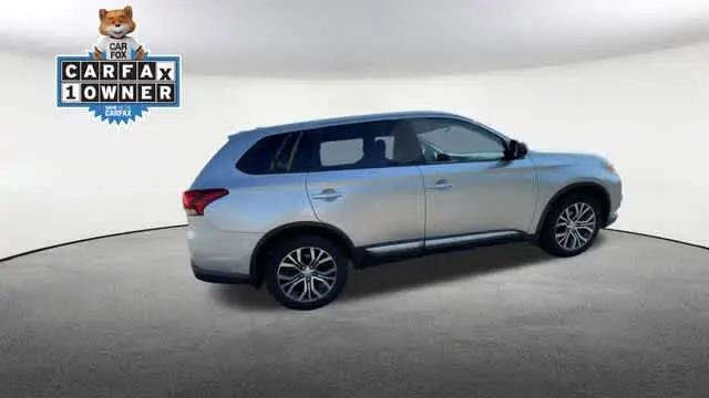 2018 Mitsubishi Outlander ES