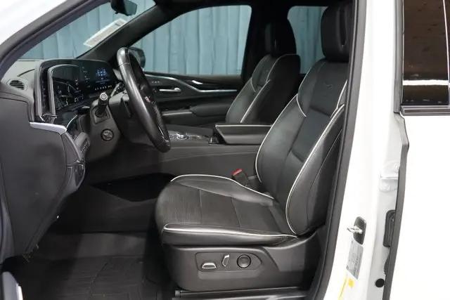 2023 Cadillac Escalade ESV 4WD Sport
