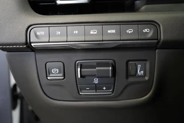 2023 Cadillac Escalade ESV 4WD Sport