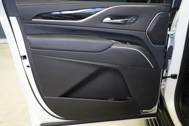 2023 Cadillac Escalade ESV 4WD Sport