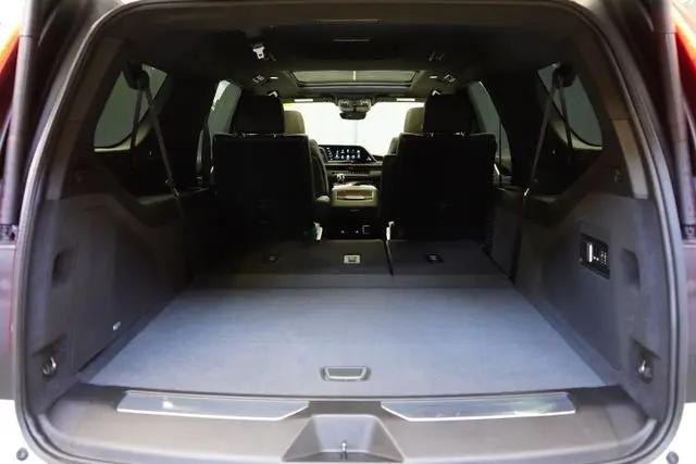 2023 Cadillac Escalade ESV 4WD Sport