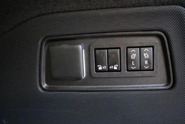 2023 Cadillac Escalade ESV 4WD Sport