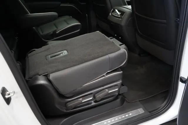 2023 Cadillac Escalade ESV 4WD Sport