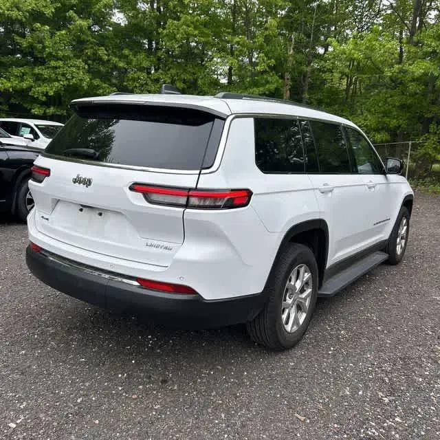 2023 Jeep Grand Cherokee L Limited 4x4