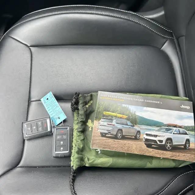 2023 Jeep Grand Cherokee L Limited 4x4