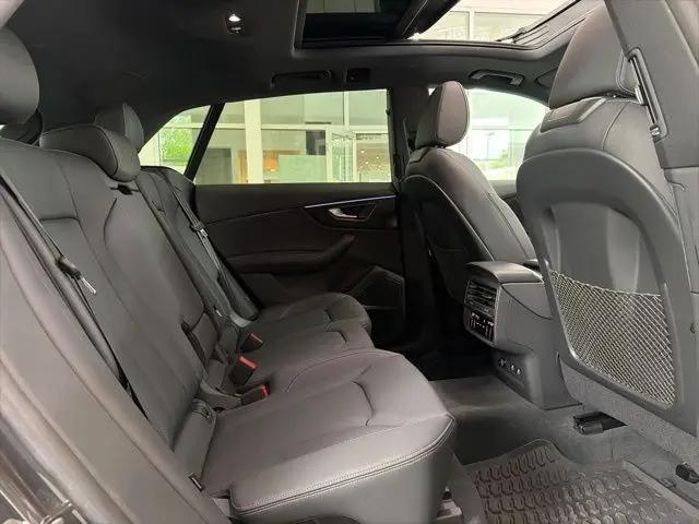 2025 Audi Q8 Premium Plus 55 TFSI quattro