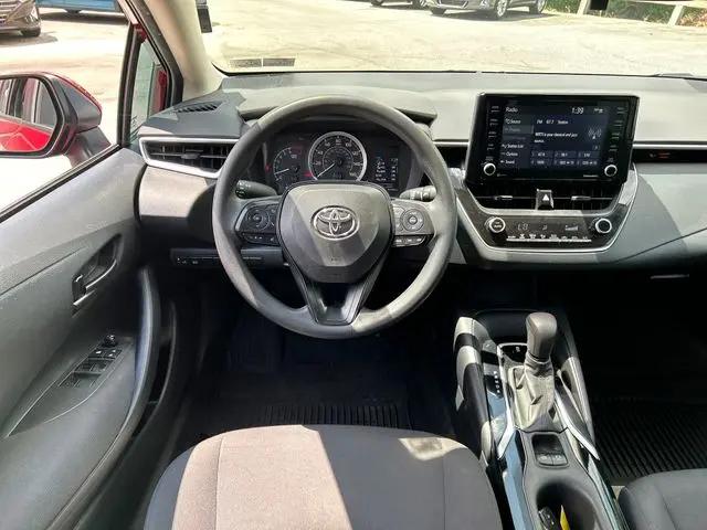 2022 Toyota Corolla LE