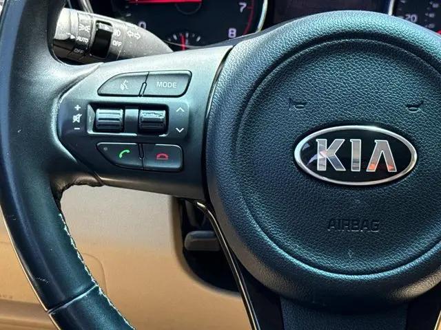 2016 Kia Sedona EX