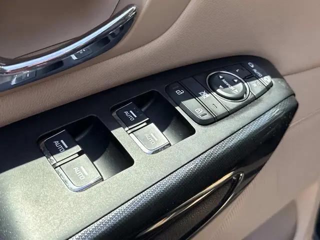 2016 Kia Sedona EX