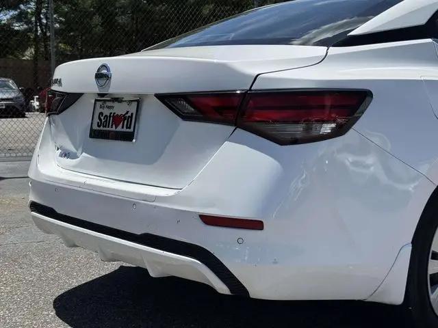 2023 Nissan Sentra S Xtronic CVT