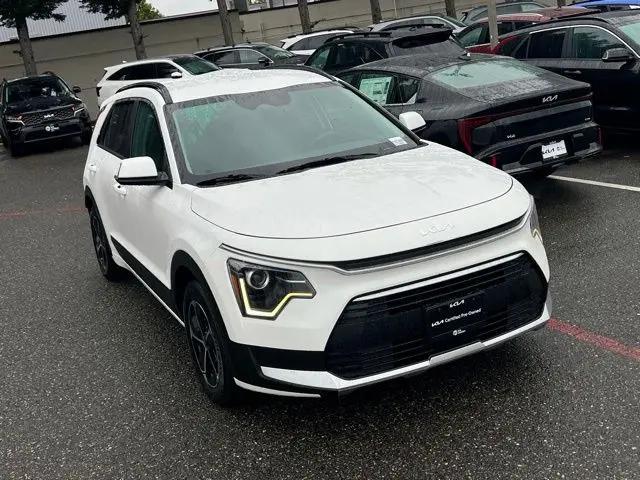 2025 Kia Niro EX