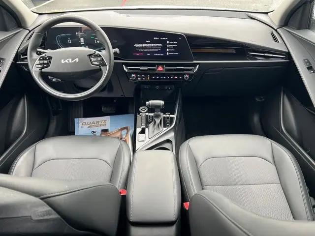2025 Kia Niro EX