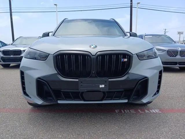 2024 BMW X5 M60i