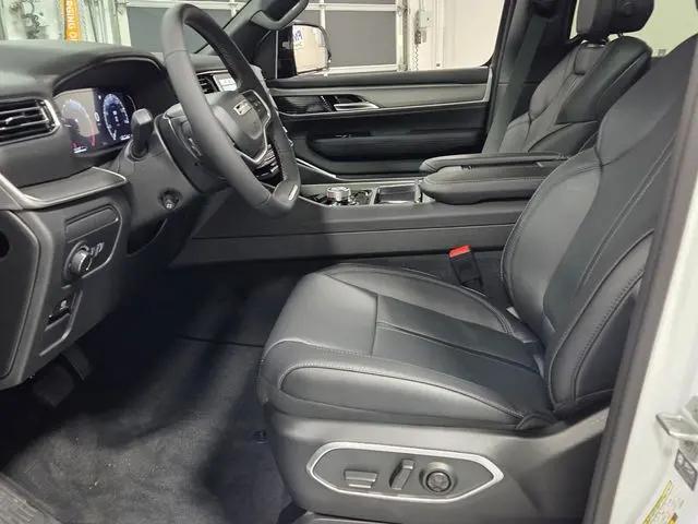 2026 Jeep Grand Wagoneer Limited Altitude 4x4