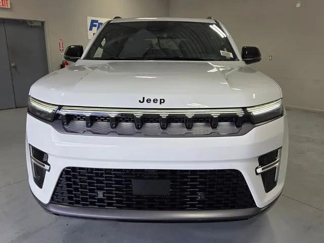 2026 Jeep Grand Wagoneer Limited Altitude 4x4