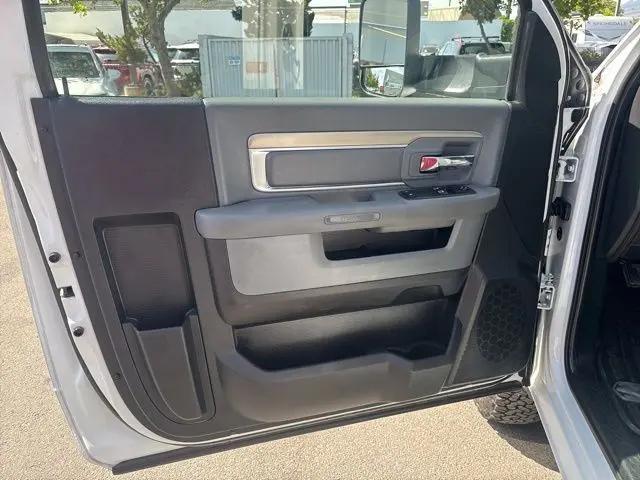 2017 Ram 3500 Tradesman/SLT