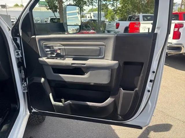 2017 Ram 3500 Tradesman/SLT