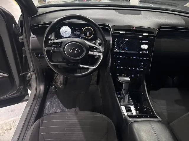 2023 Hyundai Santa Cruz SEL Premium