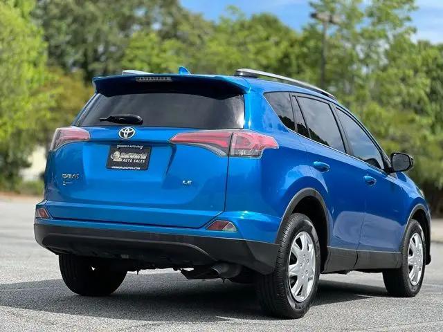 2017 Toyota RAV4 LE