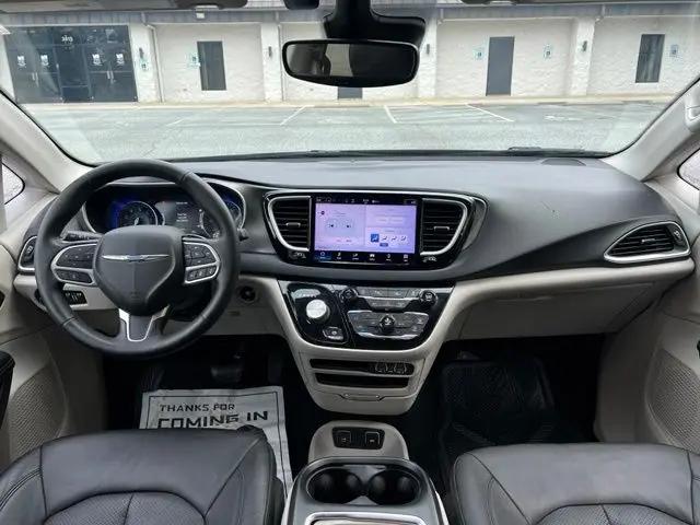 2021 Chrysler Pacifica Touring L