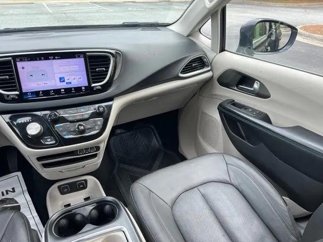 2021 Chrysler Pacifica Touring L