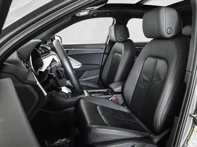 2021 Audi Q3 Premium Plus 45 TFSI S line quattro Tiptronic